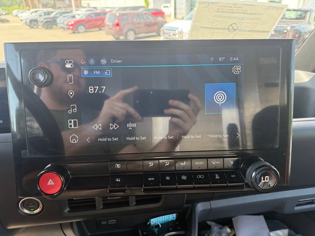 Used 2024 Chevrolet Brightdrop 600 w/ Battery Pack, Max Range AWD/4WD image 14