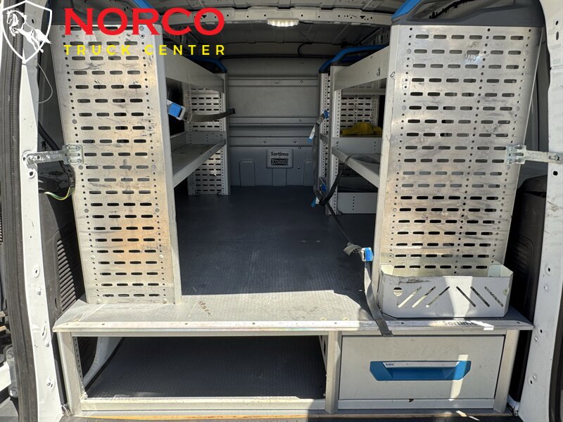 Used 2015 Ford Transit Connect XL image 14