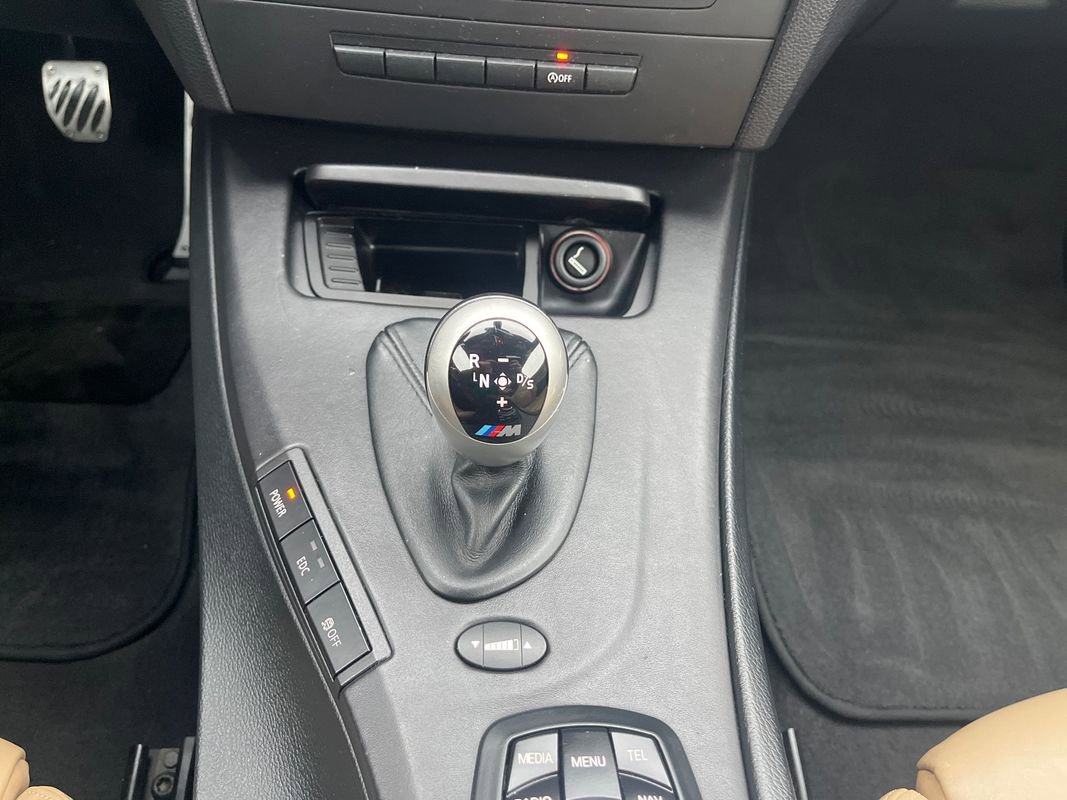 Used 2013 BMW M3 Convertible image 23