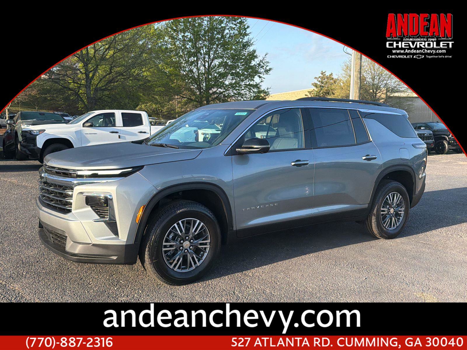 New 2026 Chevrolet Traverse LT image 1