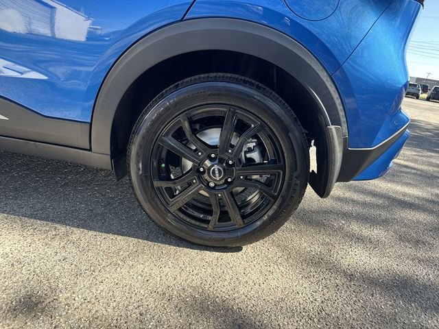 Used 2023 Nissan Kicks SR w/ SR Premium Package FWD image 31