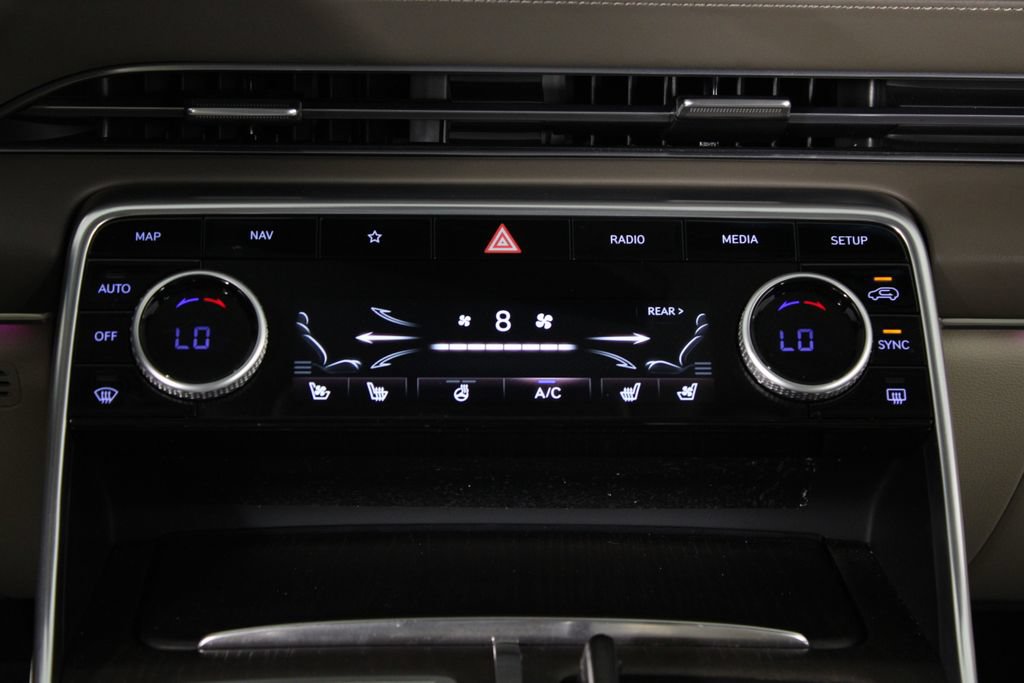 Used 2024 Genesis GV80 3.5T Advanced w/ Advanced Package AWD/4WD image 21