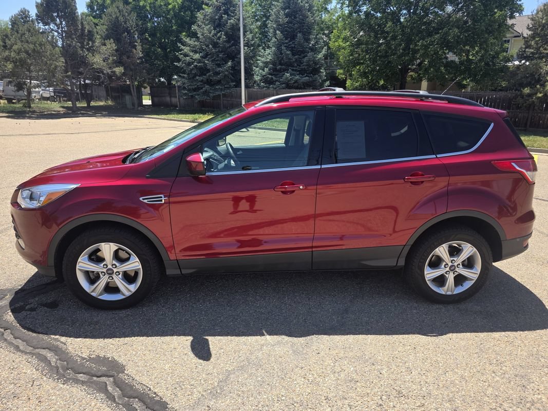 Used 2013 Ford Escape SE AWD/4WD image 2
