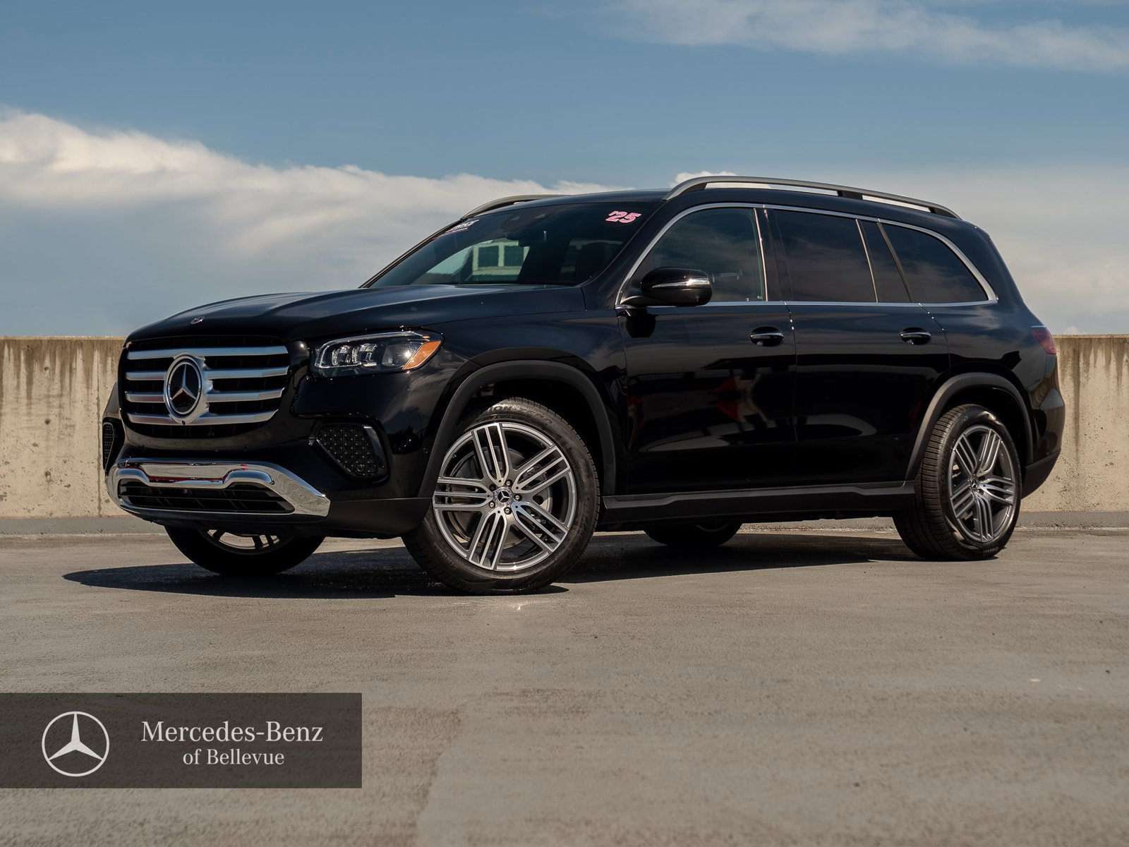 Certified 2025 Mercedes-Benz GLS 450 4MATIC image 1