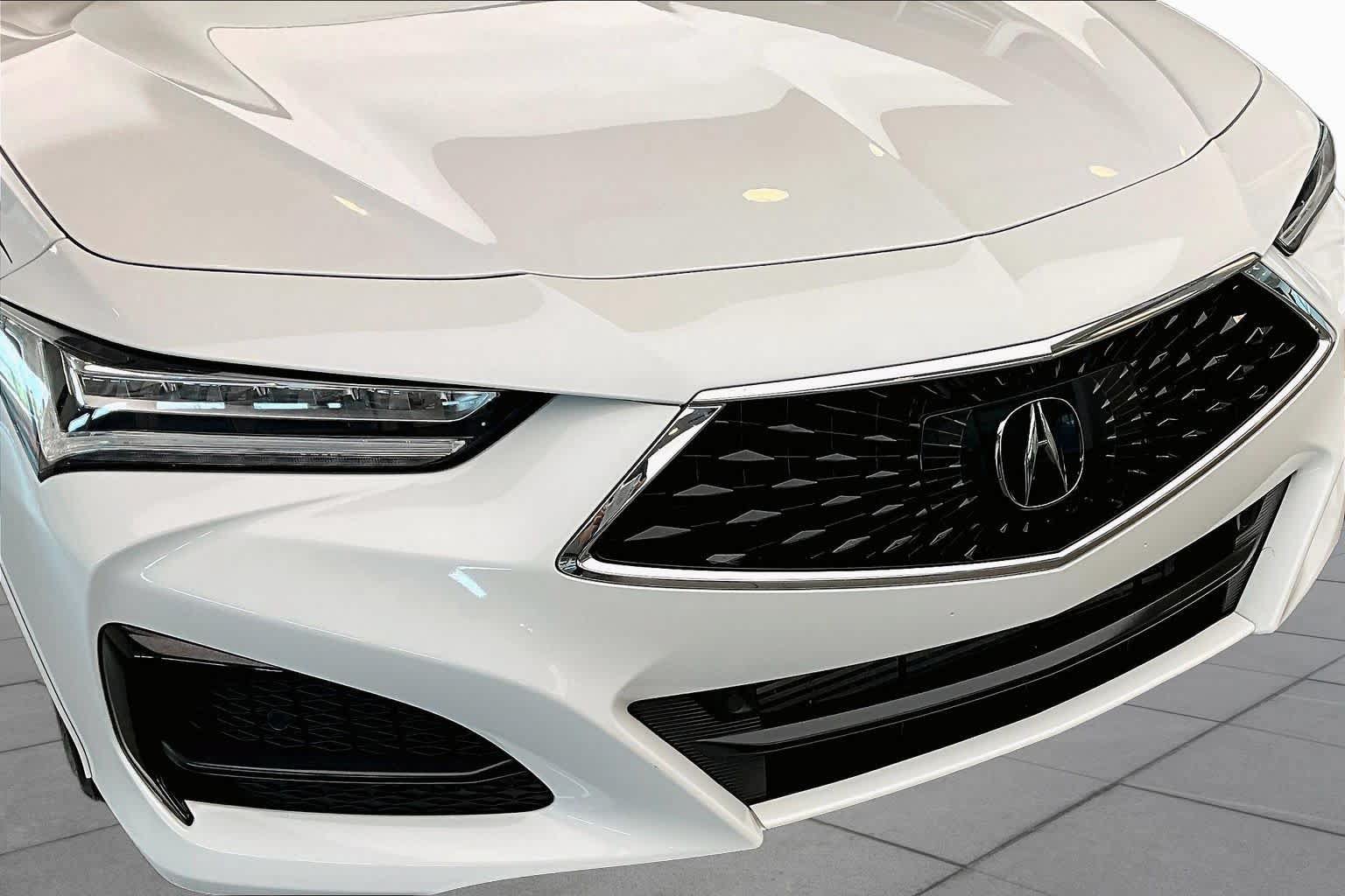Used 2023 Acura TLX FWD image 32