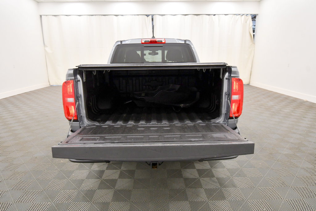 Used 2018 Chevrolet Colorado LT w/ LT Convenience Package AWD/4WD image 7
