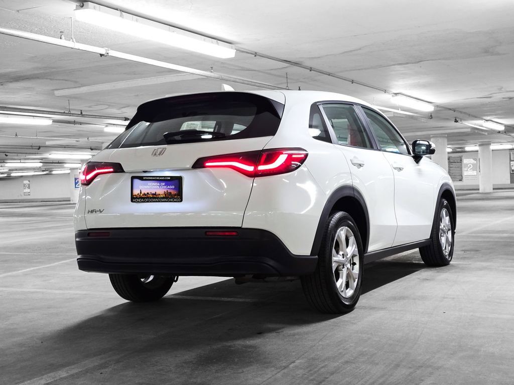 Used 2023 Honda HR-V LX image 6