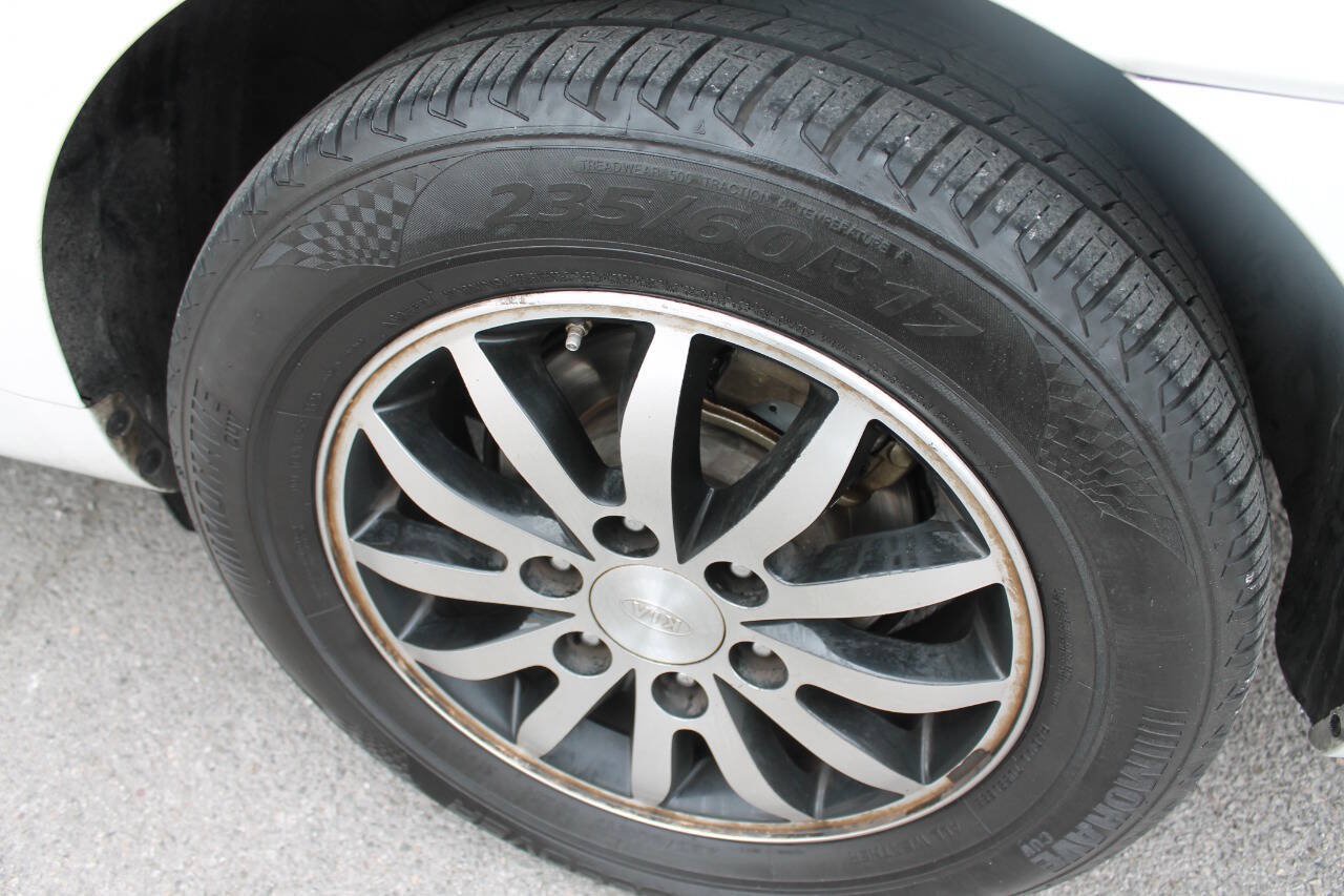 Used 2012 Kia Sedona EX w/ Luxury Pkg FWD image 36