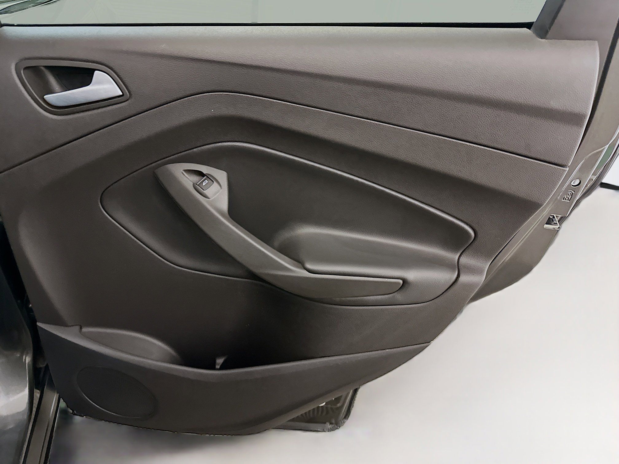 Used 2018 Ford Escape SEL image 31