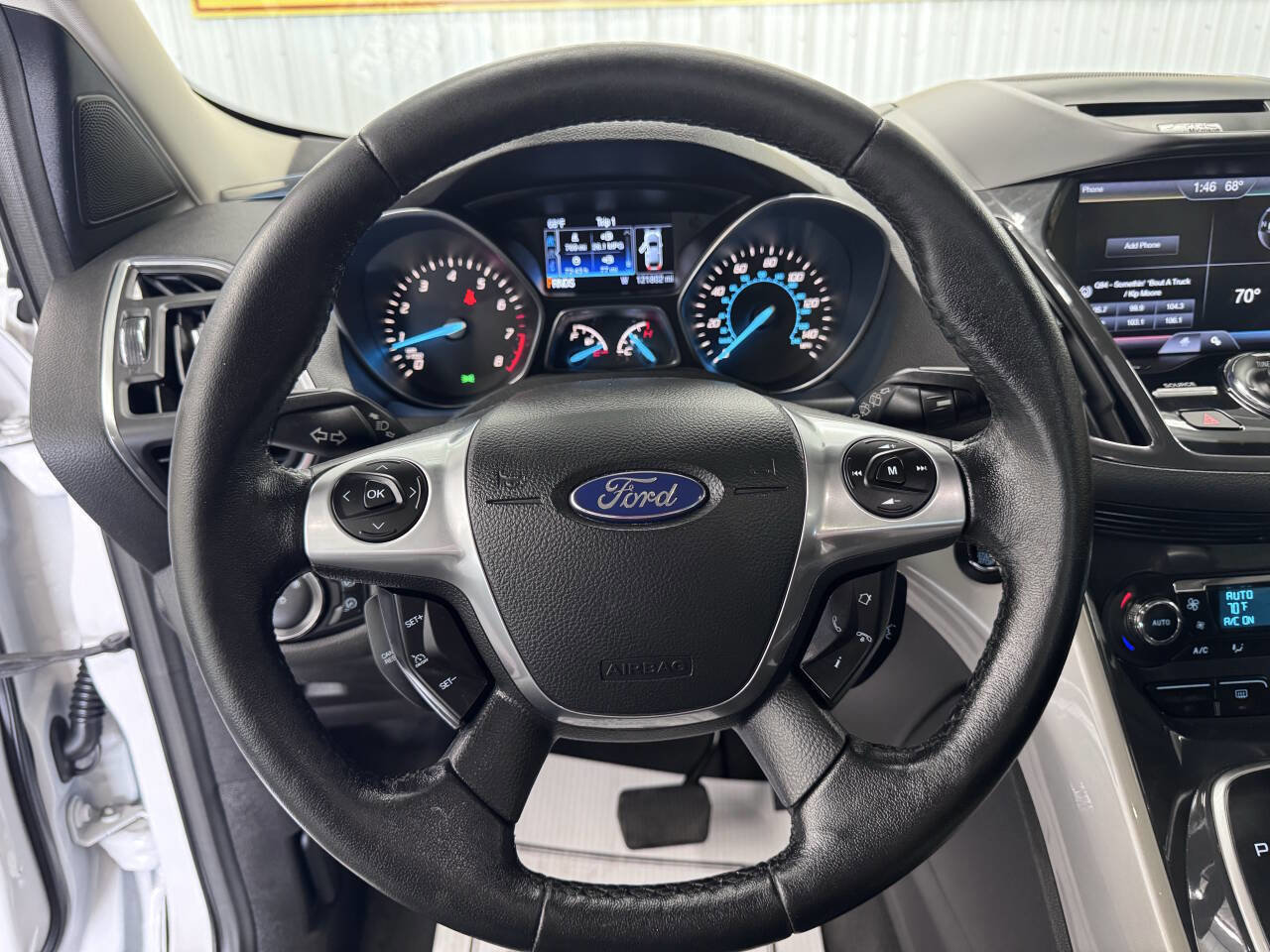 Used 2013 Ford Escape SEL image 23