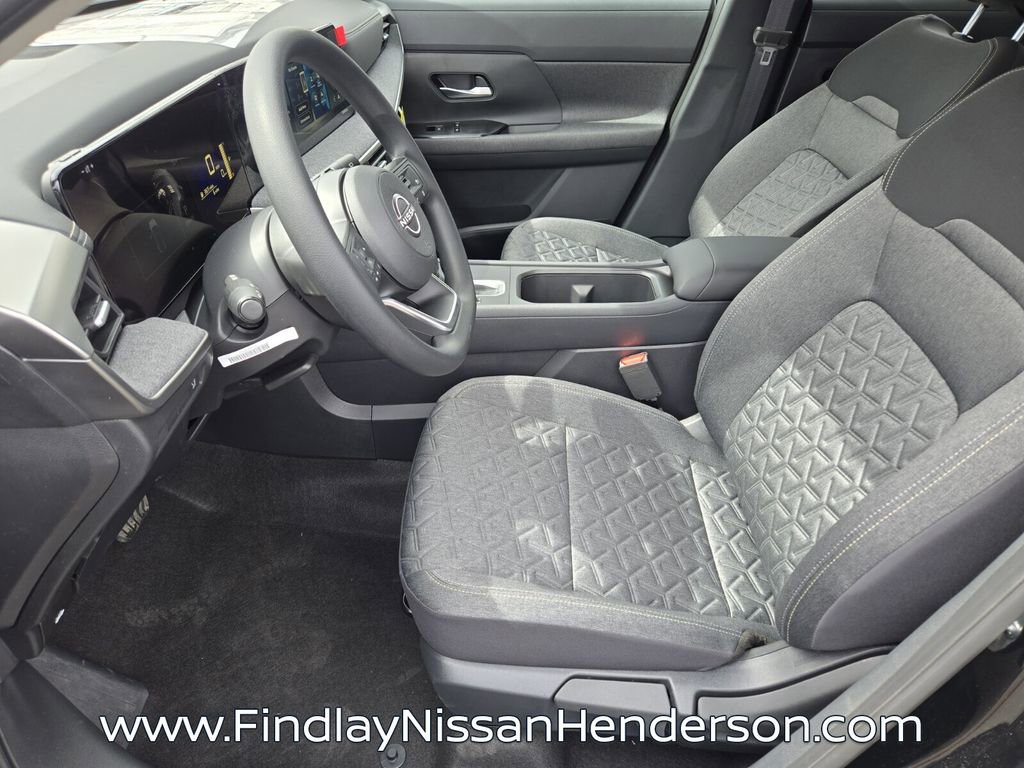 New 2026 Nissan Kicks SV w/ Charging Package FWD image 11