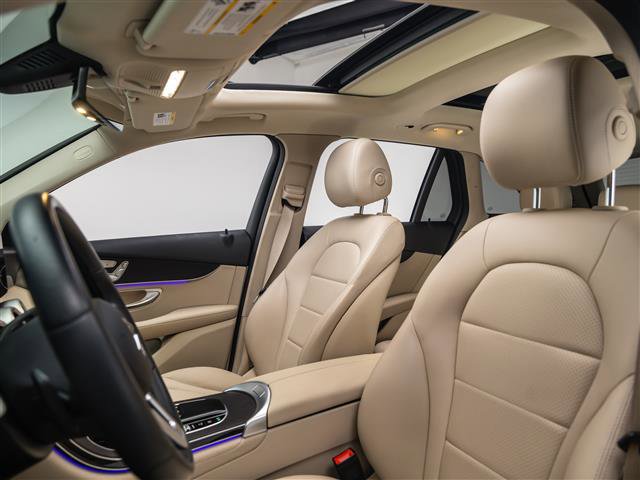 Used 2021 Mercedes-Benz GLC 300 SUV image 17