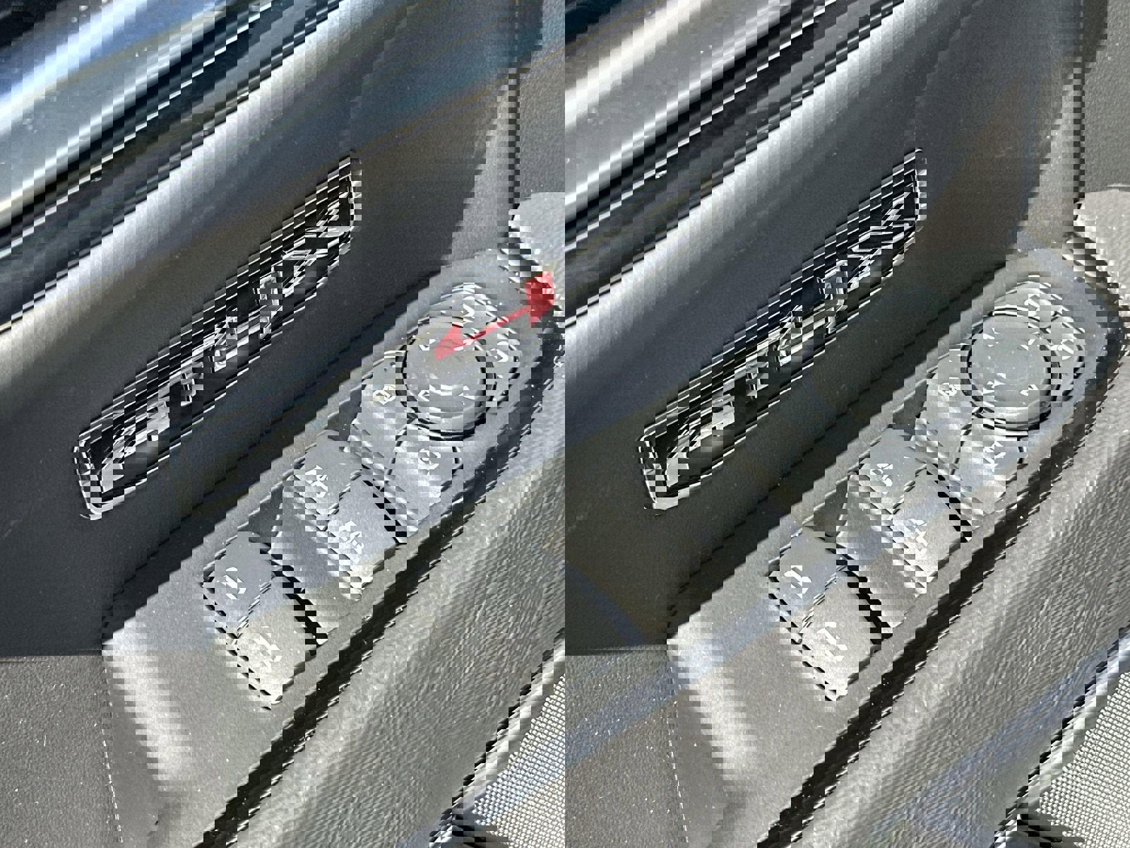 Used 2024 GMC Sierra 1500 AT4X image 15