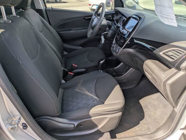 Used 2020 Chevrolet Spark LT image 31