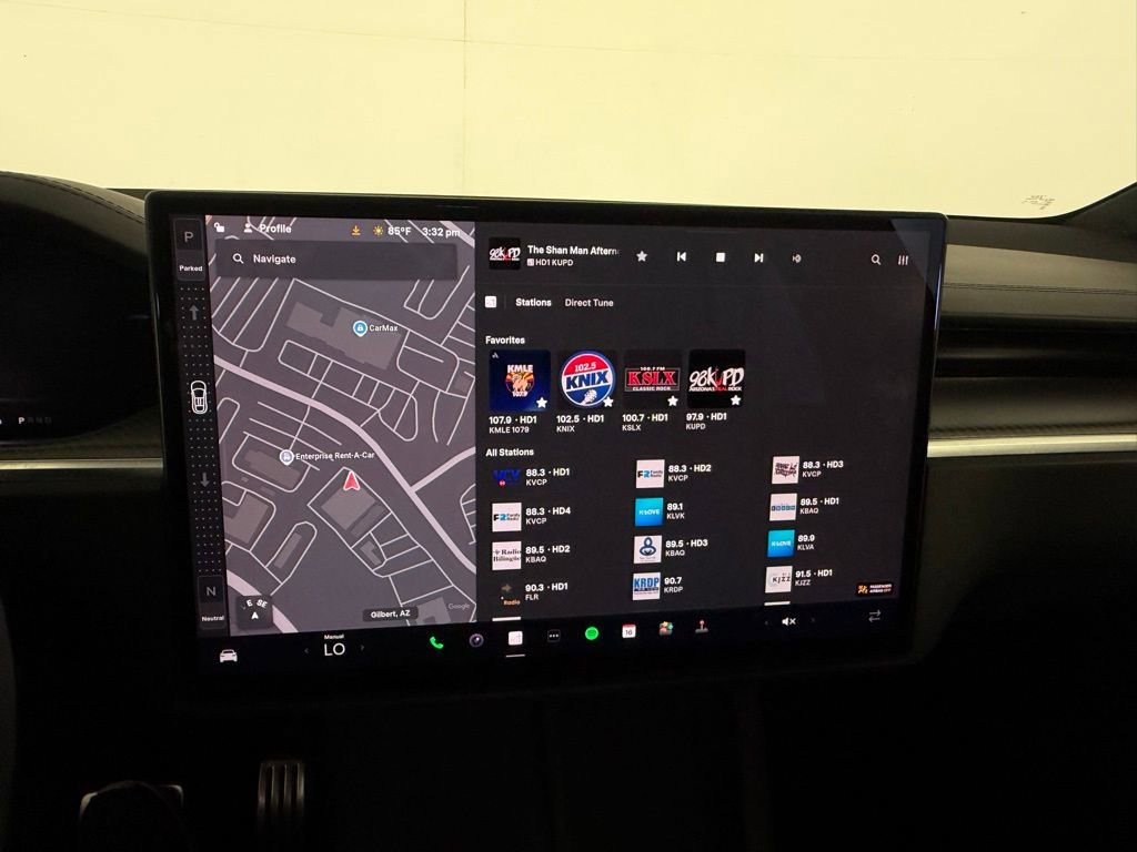 Used 2023 Tesla Model X Plaid image 17