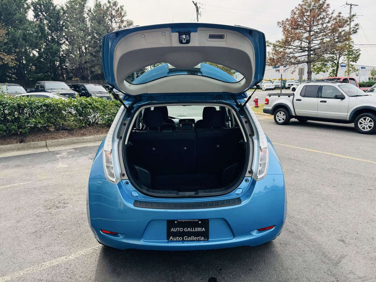 Used 2013 Nissan Leaf SV w/ Protection Pkg FWD image 20