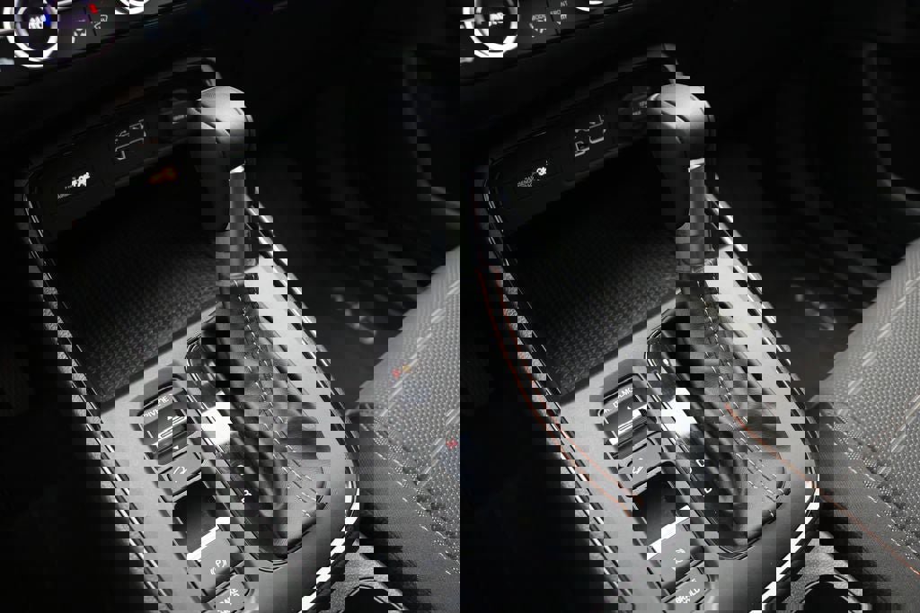 Used 2025 Honda CR-V Sport image 26