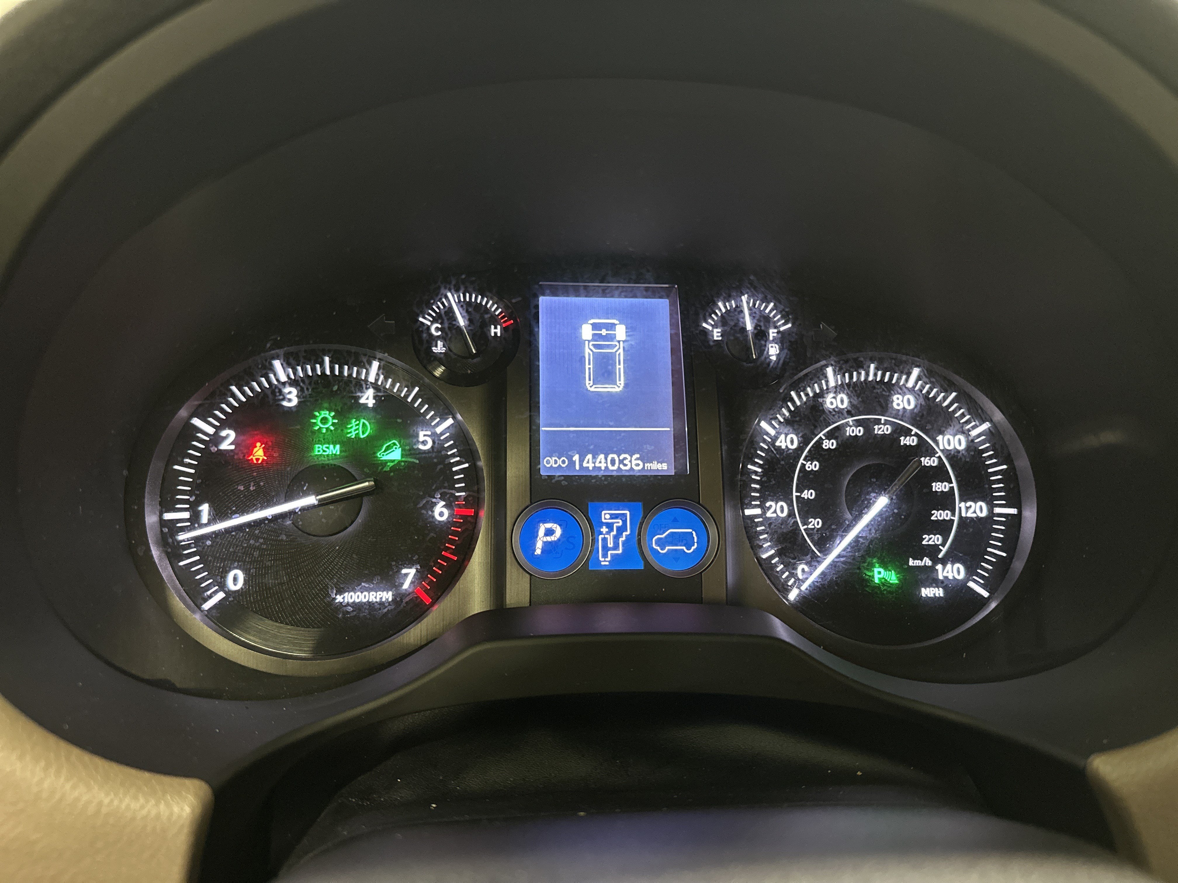 Used 2016 Lexus GX 460 w/ Premium Package AWD/4WD image 21