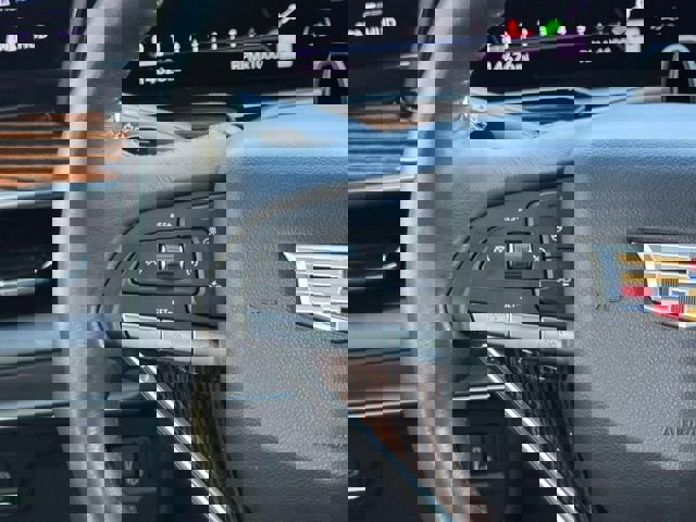 Certified 2023 Cadillac Escalade Premium Luxury w/ LPO, Radiant Package image 25