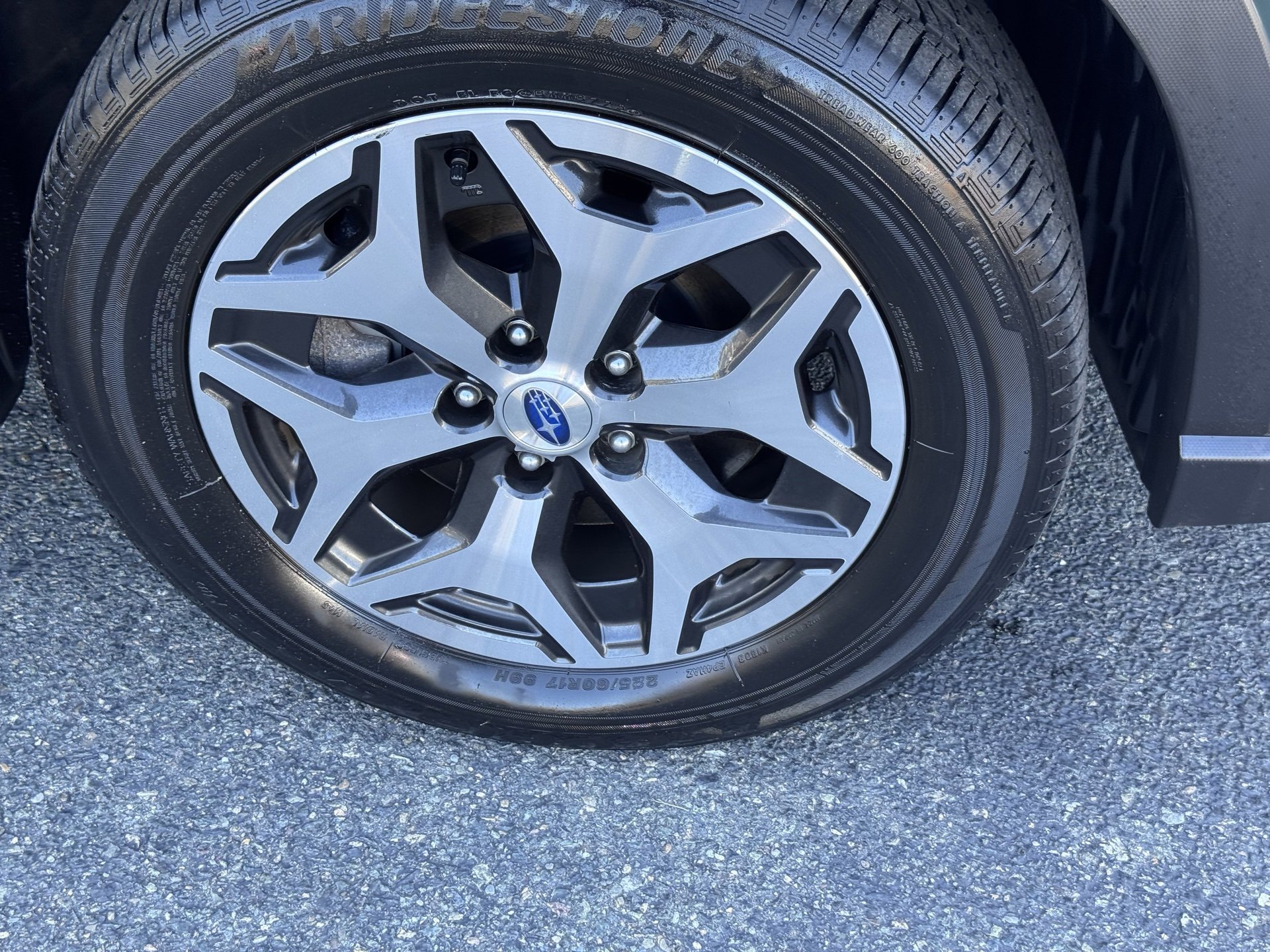 Used 2022 Subaru Forester Premium image 7