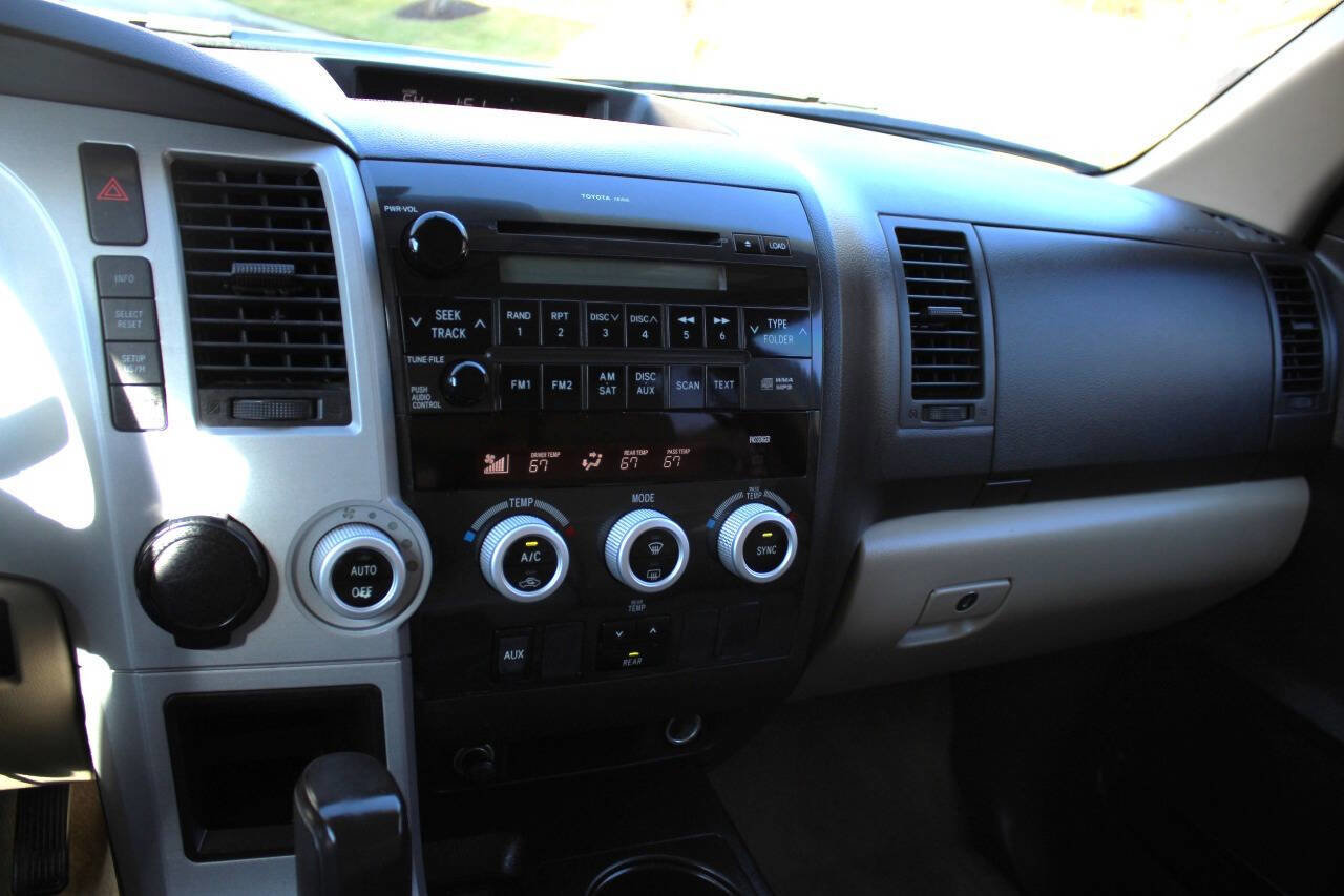 Used 2008 Toyota Sequoia SR5 image 8