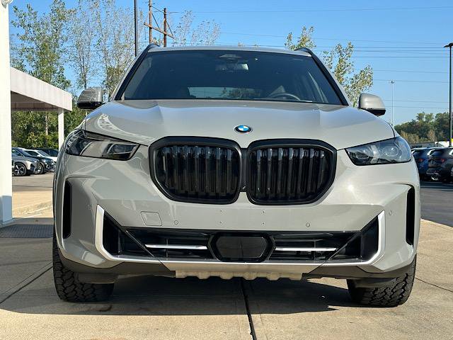 Certified 2025 BMW X5 xDrive40i image 2