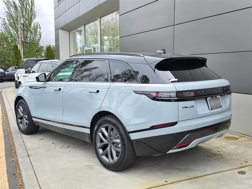 New 2026 Land Rover Range Rover Velar Dynamic SE image 5