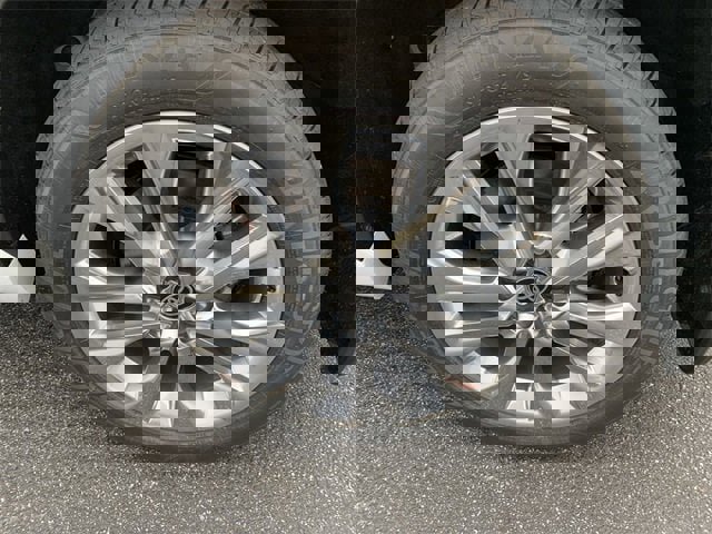 New 2026 Toyota Highlander Limited image 36