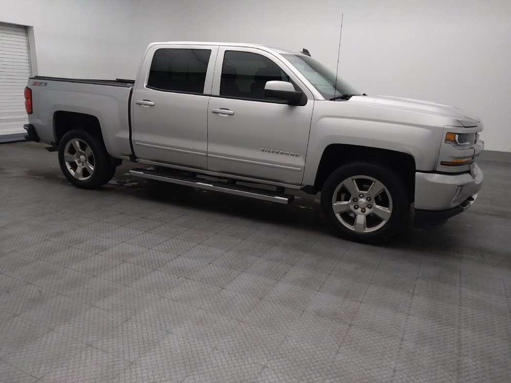 Used 2017 Chevrolet Silverado 1500 LT w/ All Star Edition AWD/4WD image 11