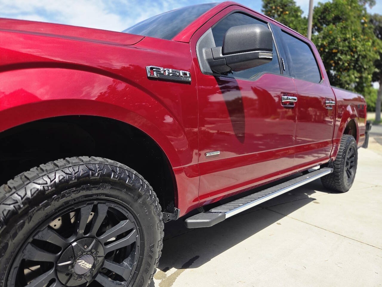 Used 2015 Ford F150 XLT w/ Equipment Group 301A Mid AWD/4WD image 21