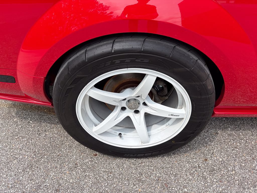 Used 2006 Ford Mustang GT RWD image 34