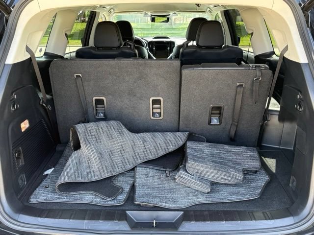 Used 2023 Subaru Ascent Limited AWD/4WD image 7