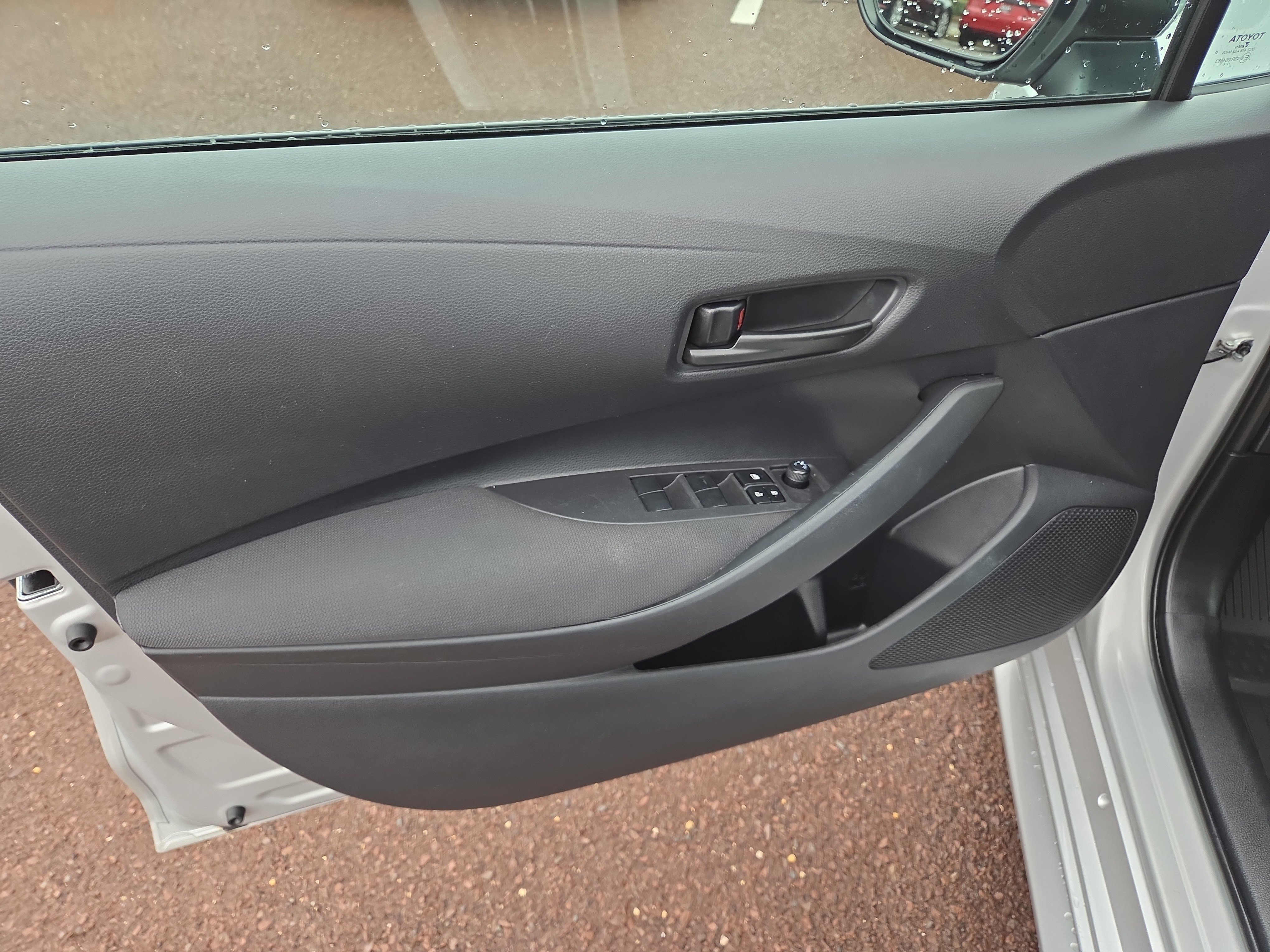 Certified 2024 Toyota Corolla LE image 14