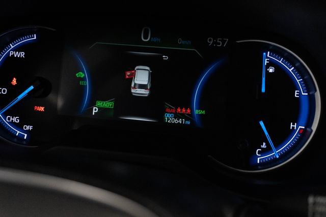 Used 2020 Toyota RAV4 XSE w/ XSE Grade Weather Package AWD/4WD image 25