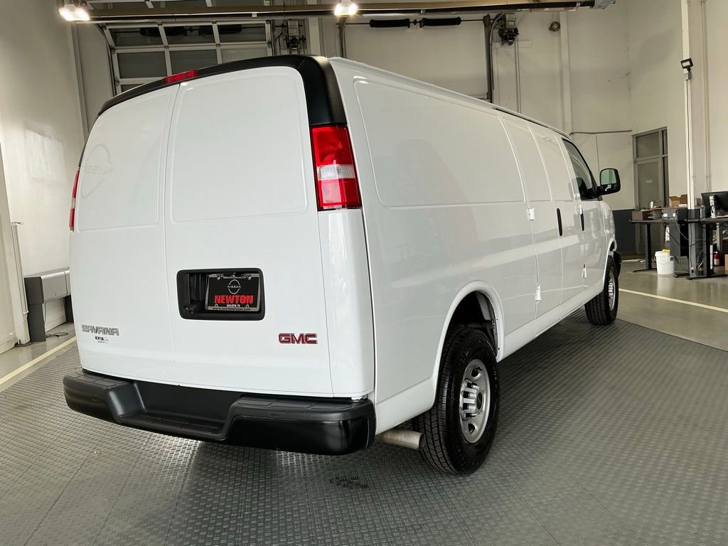 Used 2023 GMC Savana 2500 Extended w/ Driver Convenience Package image 15