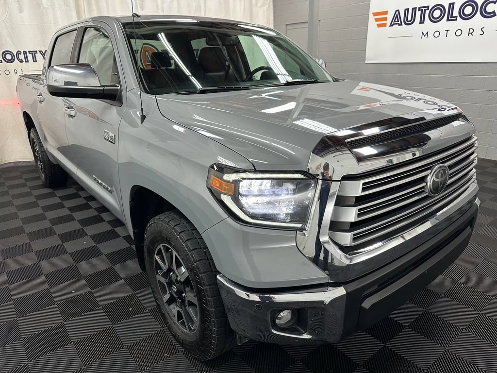 Used 2019 Toyota Tundra Limited w/ Limited Premium Package AWD/4WD image 3