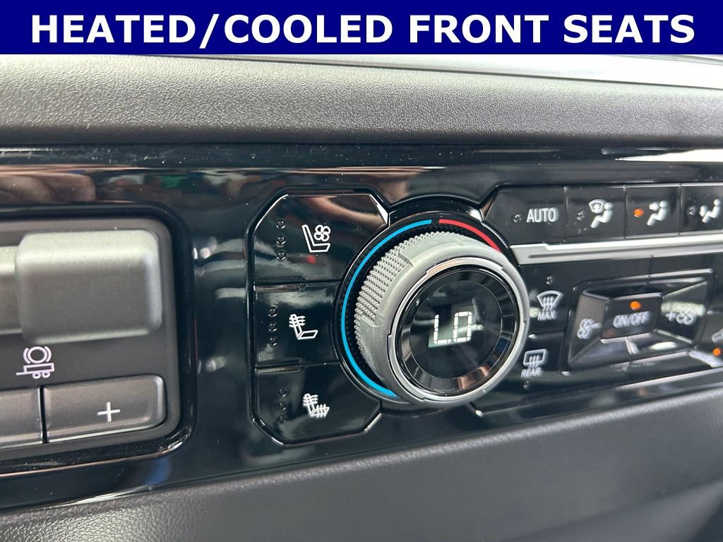 Used 2026 Chevrolet Silverado 1500 High Country w/ LPO, Dark Essentials Package AWD/4WD image 5