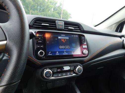 Used 2025 Nissan Versa SR w/ Trunk Package FWD image 16