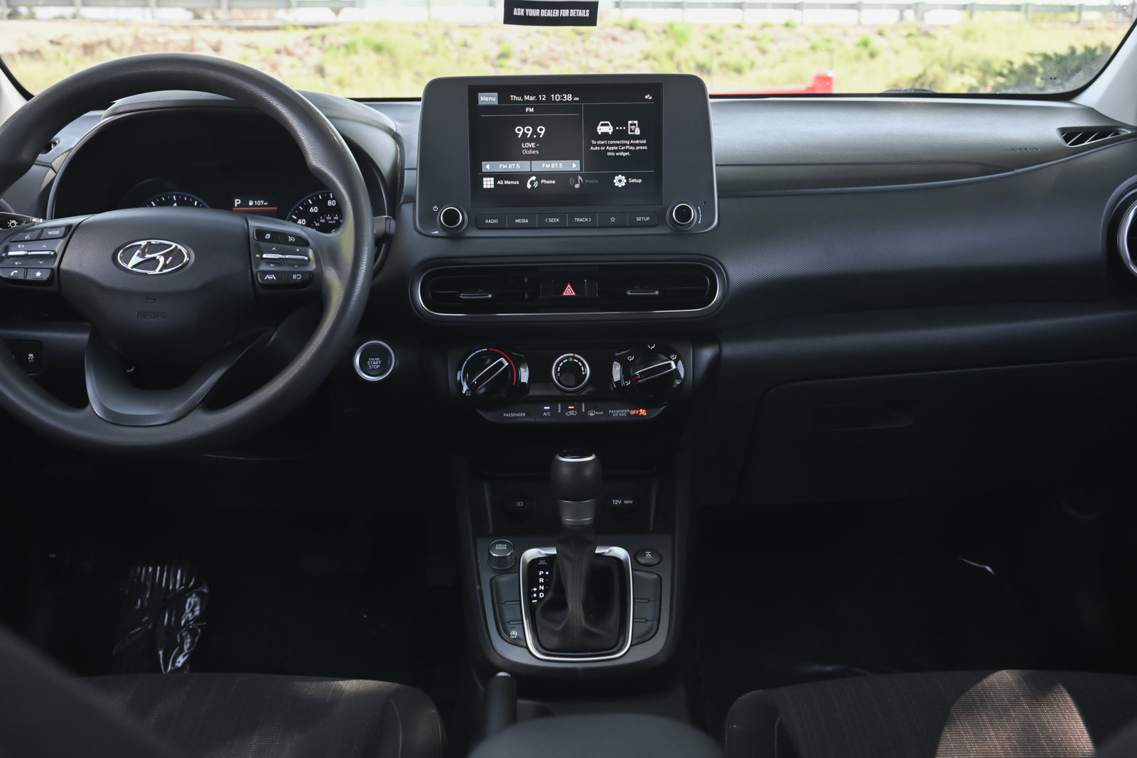 Used 2023 Hyundai Kona SEL image 30