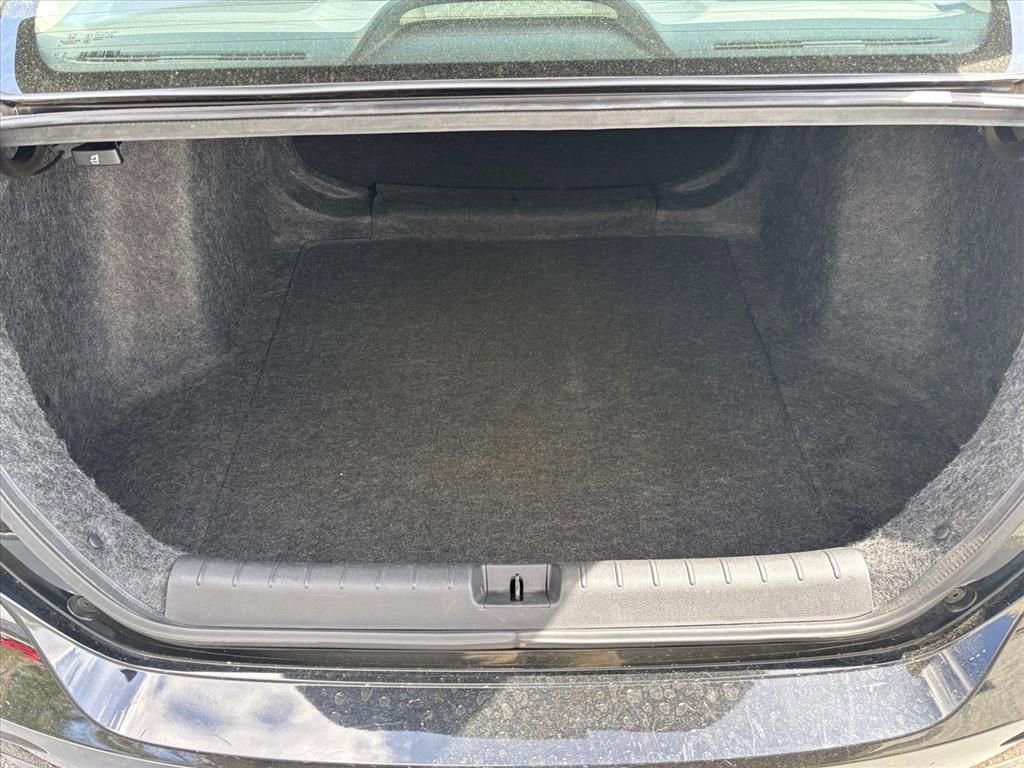 Used 2019 Honda Insight LX image 3