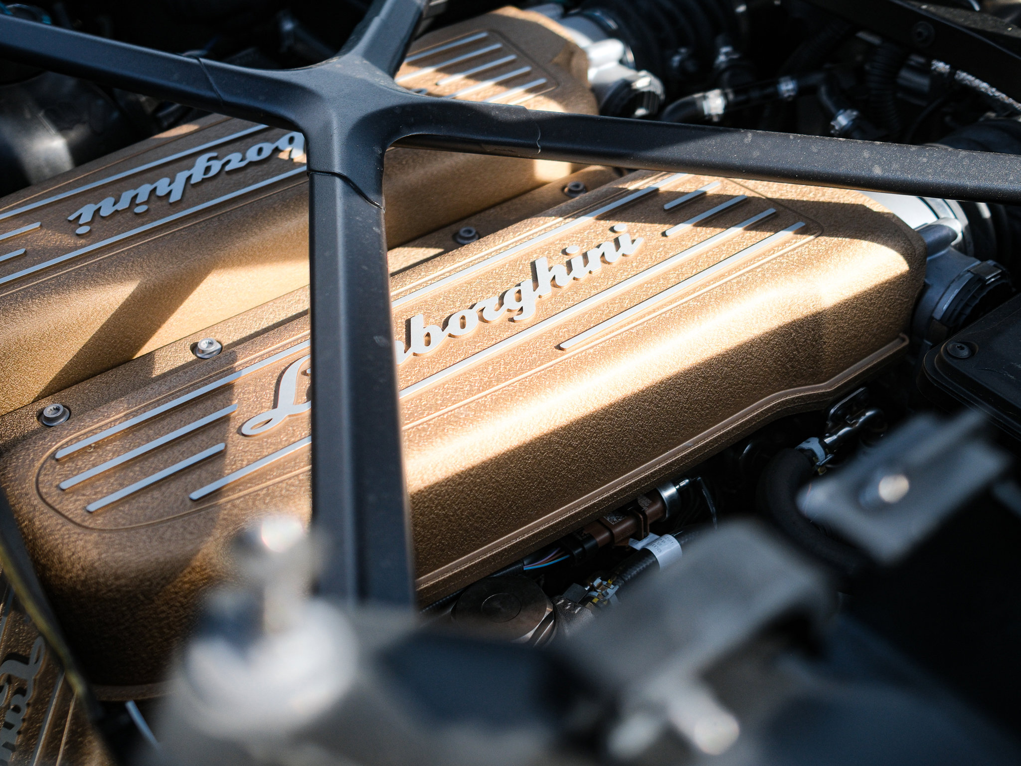 Used 2022 Lamborghini Huracan STO image 38