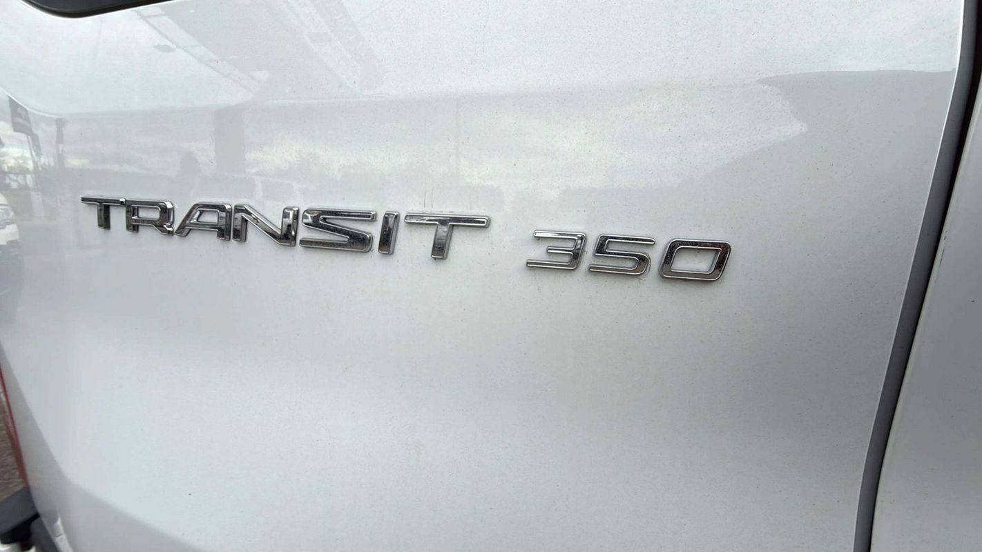 Used 2020 Ford Transit 350 XLT RWD image 19