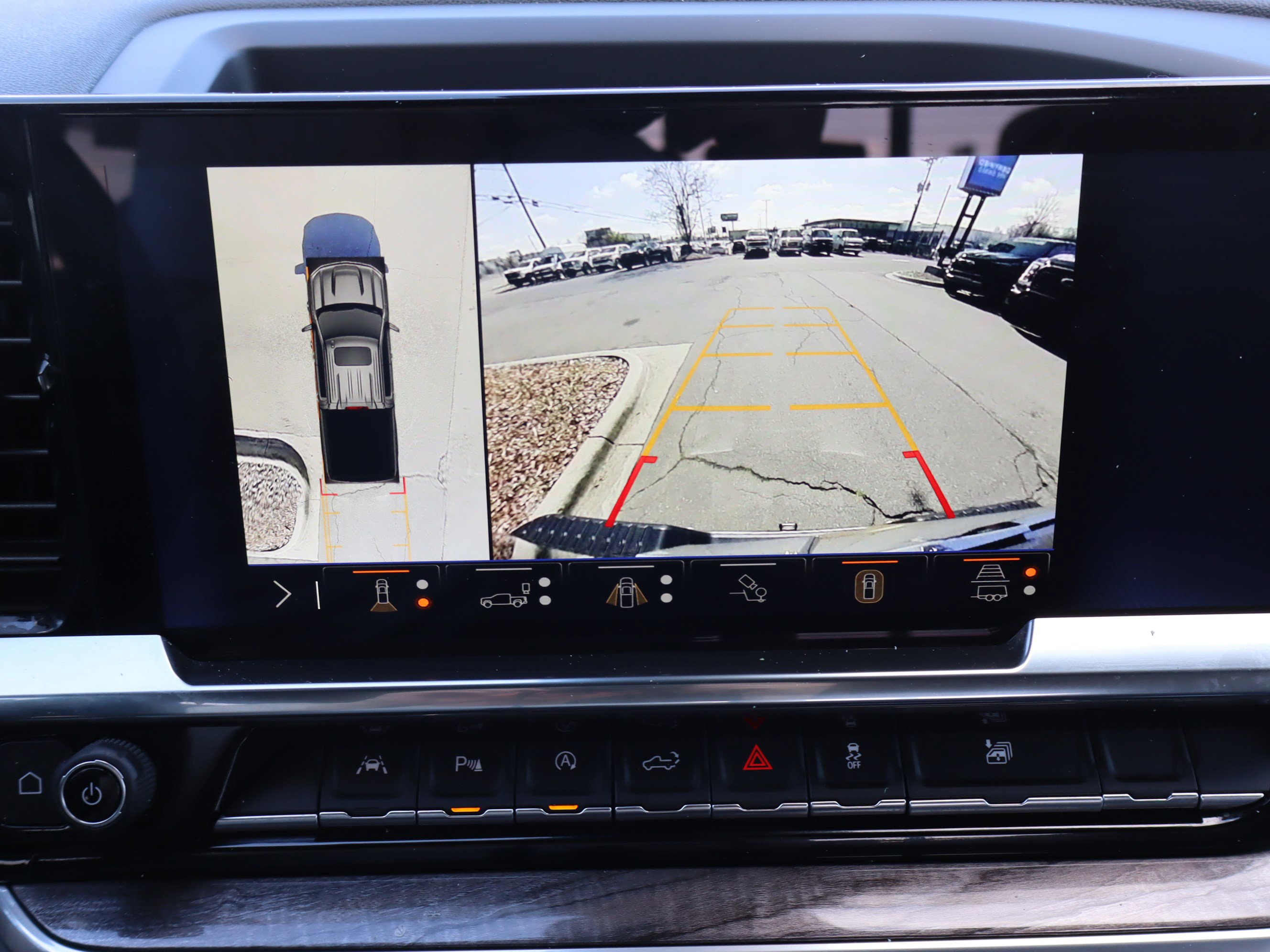 Certified 2025 Chevrolet Silverado 1500 LTZ w/ LTZ Premium Package image 27