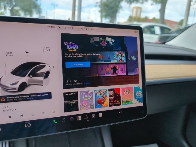 Used 2022 Tesla Model 3 Performance AWD/4WD image 17