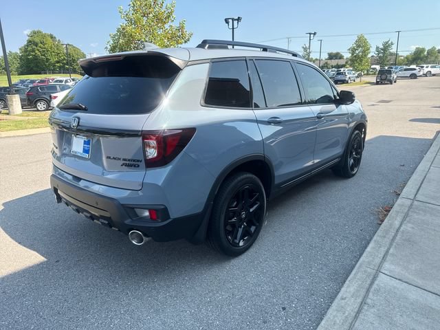 Certified 2025 Honda Passport Black Edition image 4