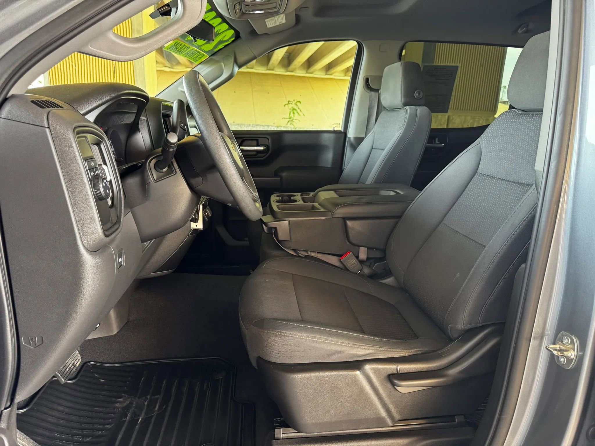 Used 2020 Chevrolet Silverado 1500 Custom w/ Trailering Package image 12