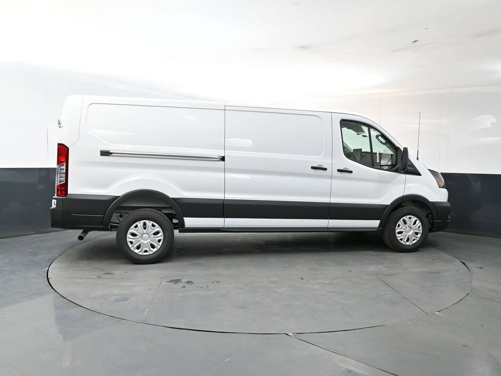 New 2026 Ford Transit 250 Low Roof RWD image 6