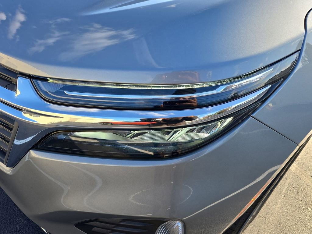 Used 2024 Chevrolet Equinox LT image 33