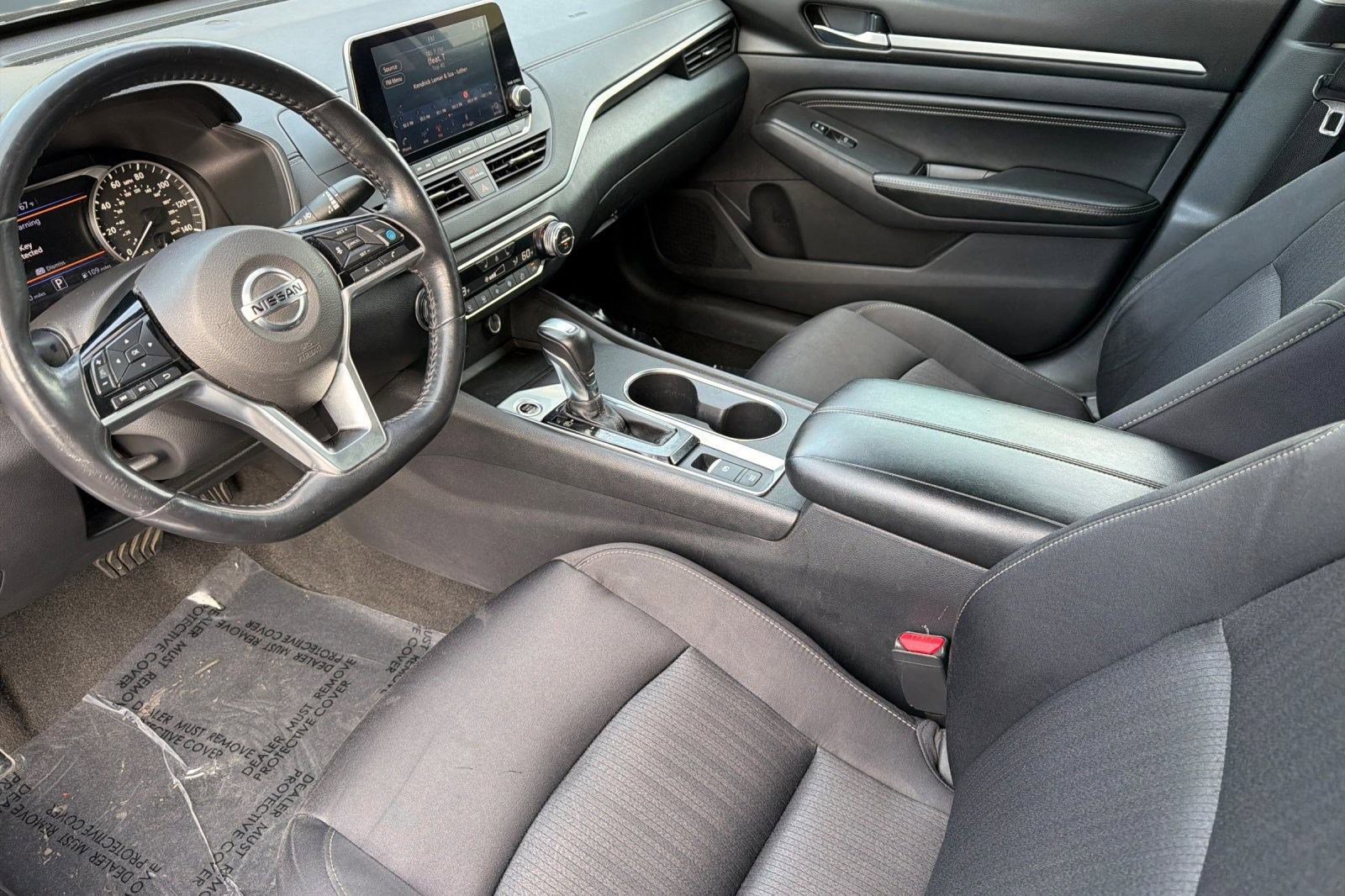 Used 2019 Nissan Altima 2.5 SV image 4