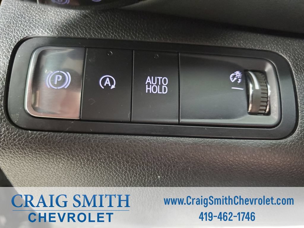 Used 2025 Chevrolet Equinox LT FWD image 20